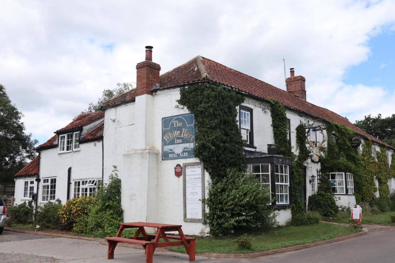 The White Hart Inn Tetford Buitenkant foto