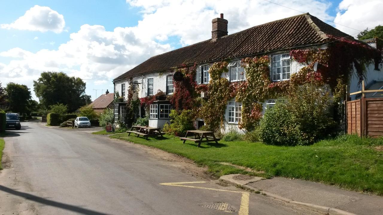 The White Hart Inn Tetford Buitenkant foto